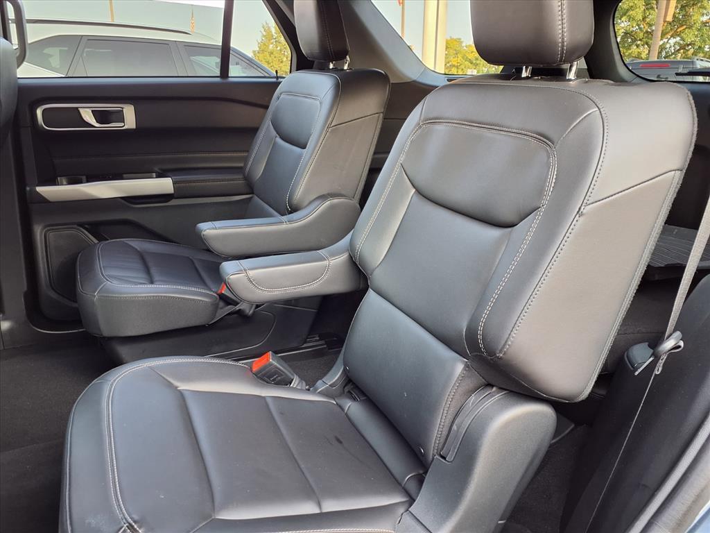 used 2024 Ford Explorer car, priced at $39,994
