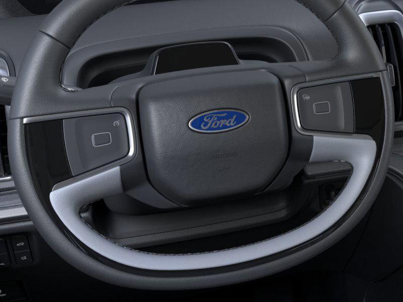 new 2025 Ford Expedition car, priced at $74,536