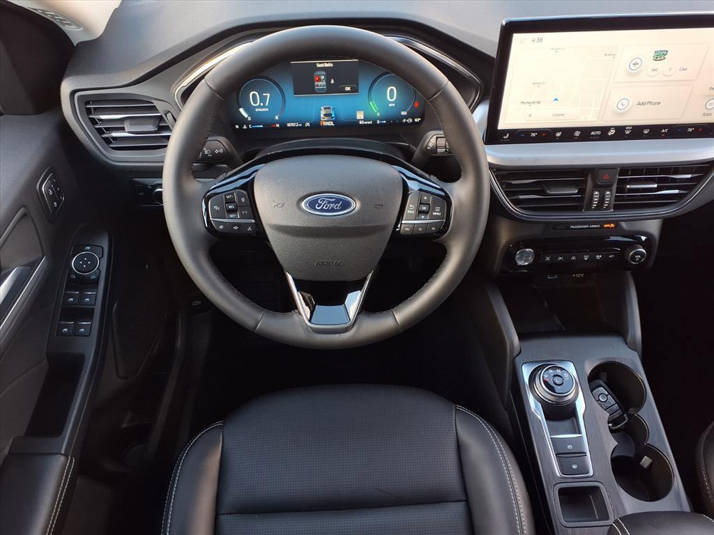 used 2023 Ford Escape car, priced at $26,923