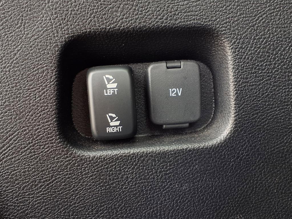 used 2024 Ford Edge car, priced at $28,994