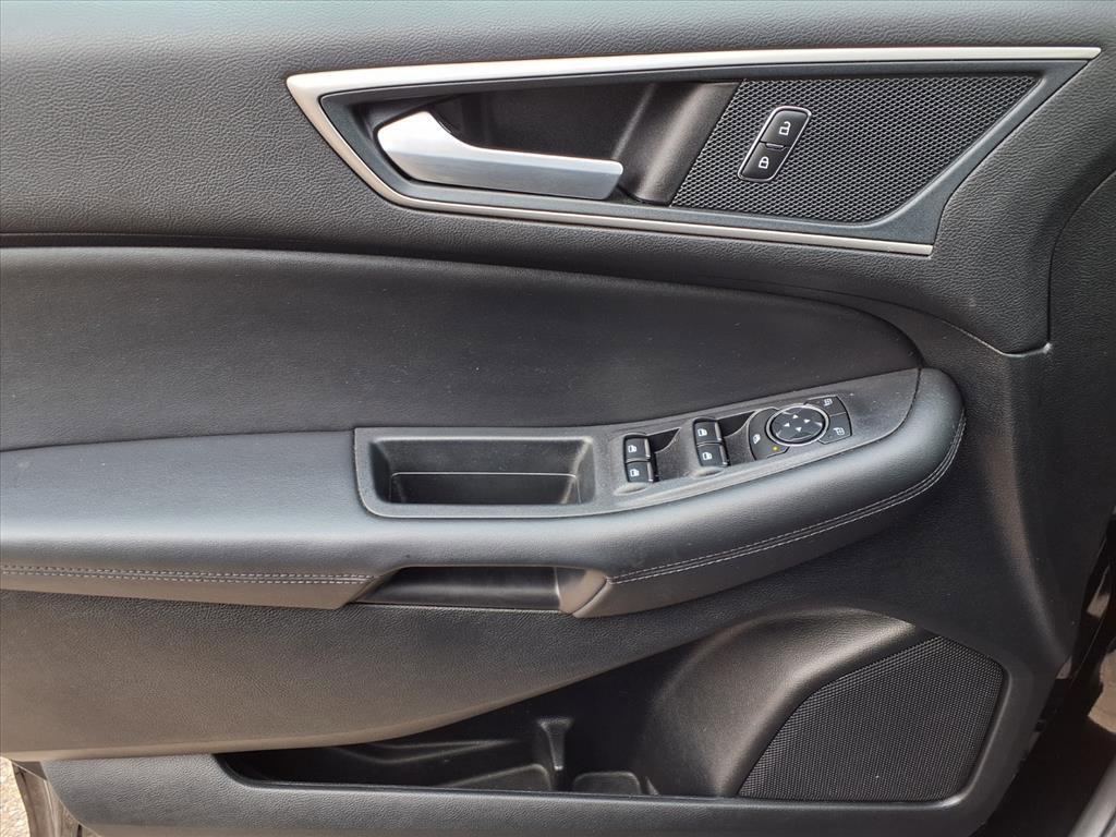 used 2024 Ford Edge car, priced at $28,994