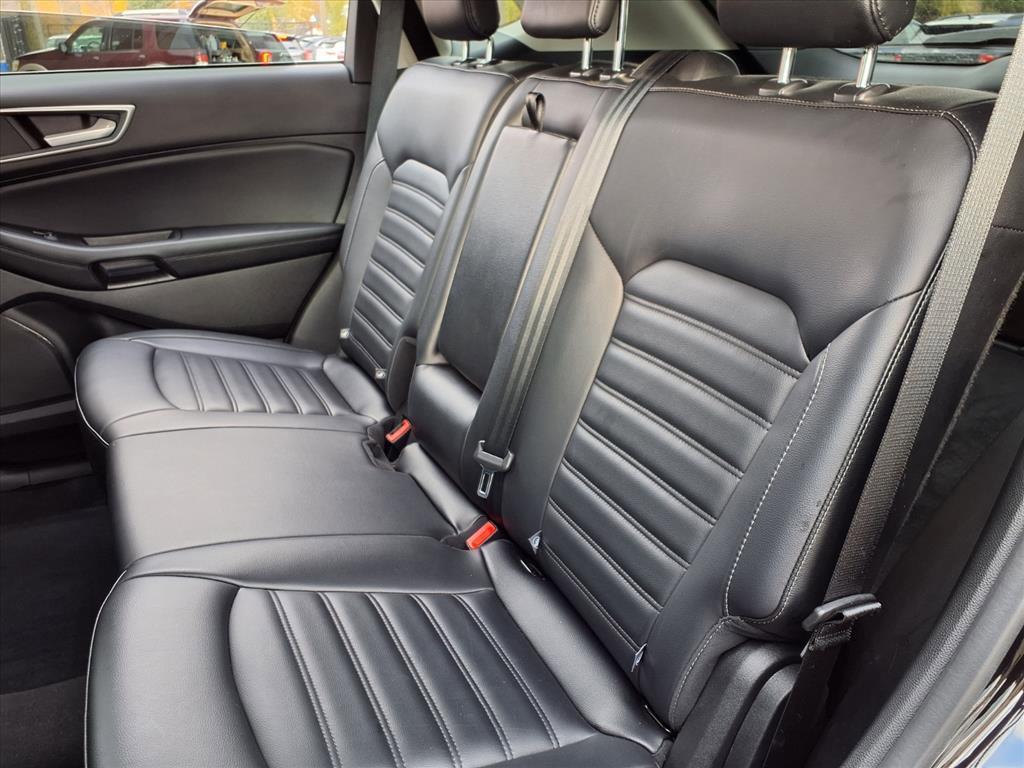 used 2024 Ford Edge car, priced at $28,994