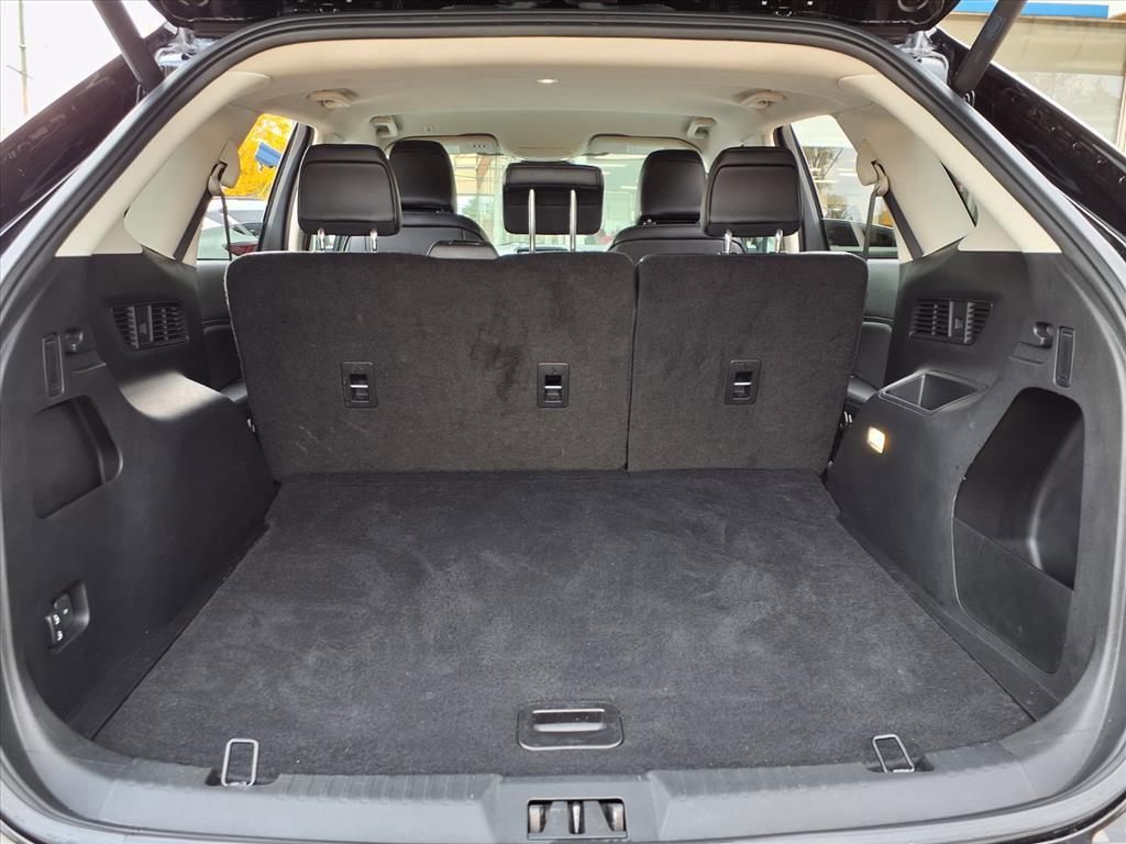 used 2024 Ford Edge car, priced at $28,994