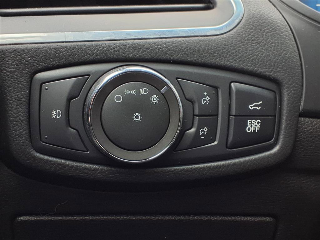 used 2022 Ford Edge car, priced at $30,992