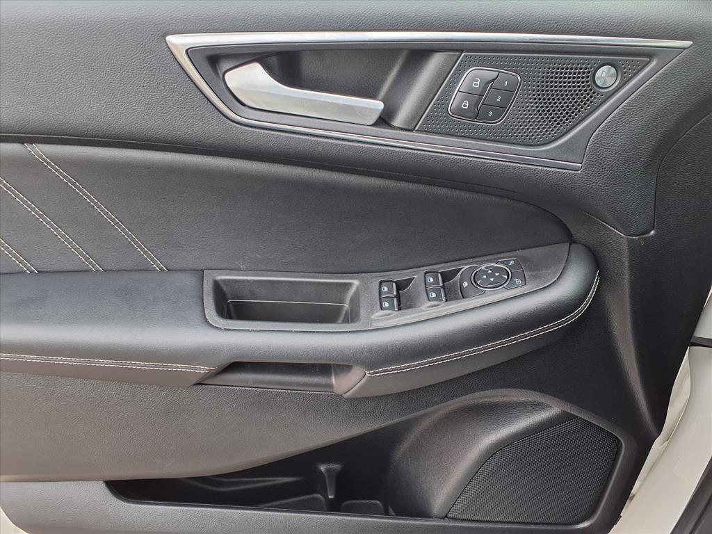 used 2022 Ford Edge car, priced at $30,992