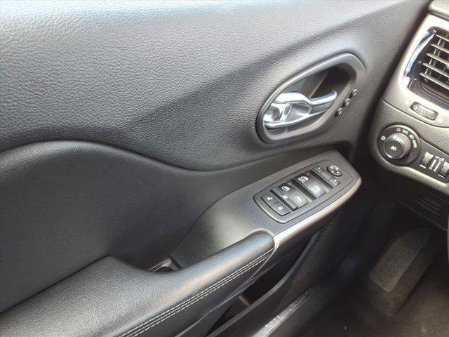 used 2019 Jeep Cherokee car, priced at $16,999