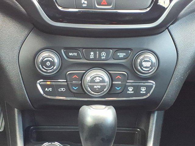 used 2019 Jeep Cherokee car, priced at $16,999