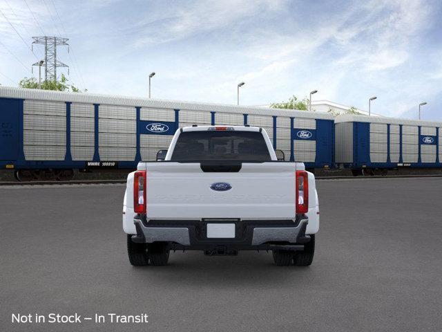 new 2025 Ford F-450 car, priced at $79,650