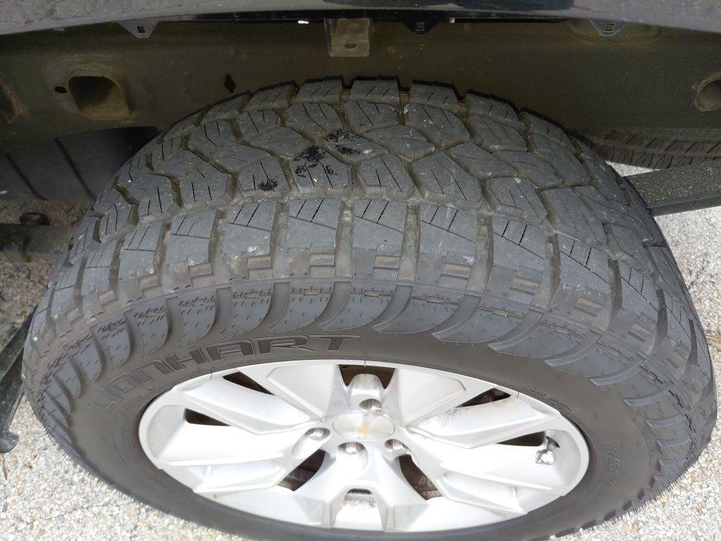 used 2021 Chevrolet Silverado 1500 car, priced at $26,998