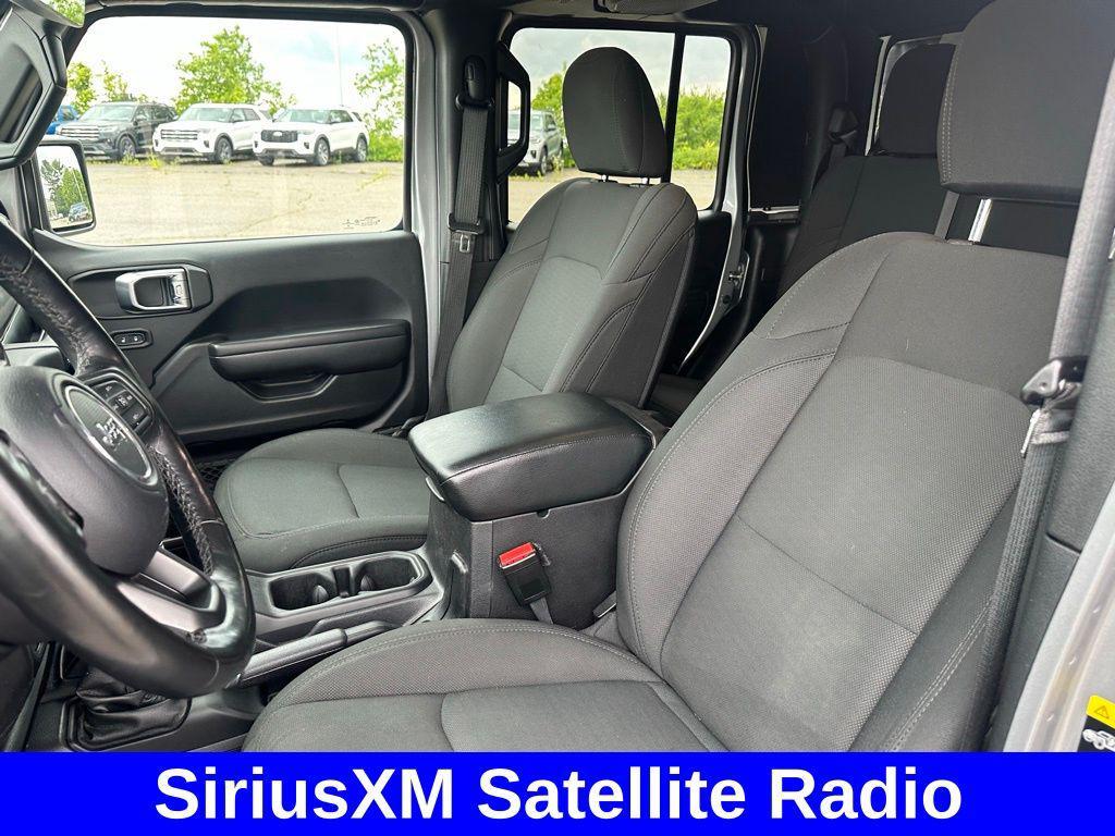 used 2021 Jeep Gladiator car, priced at $28,077