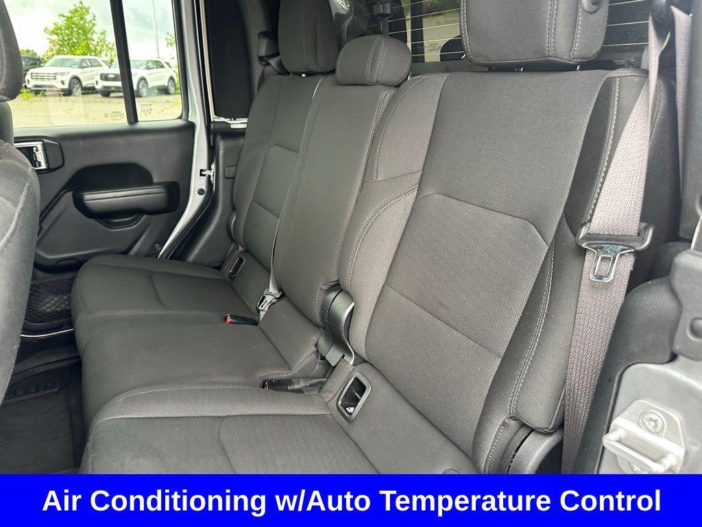 used 2021 Jeep Gladiator car, priced at $28,077