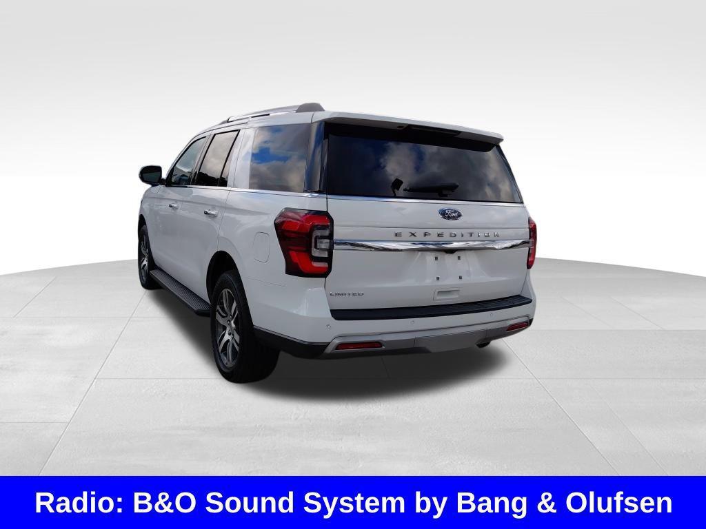 used 2024 Ford Expedition car, priced at $47,999