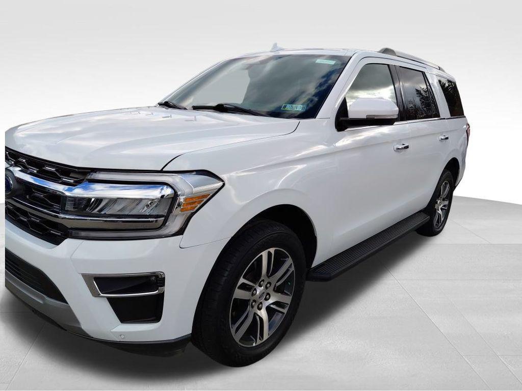 used 2024 Ford Expedition car, priced at $47,999