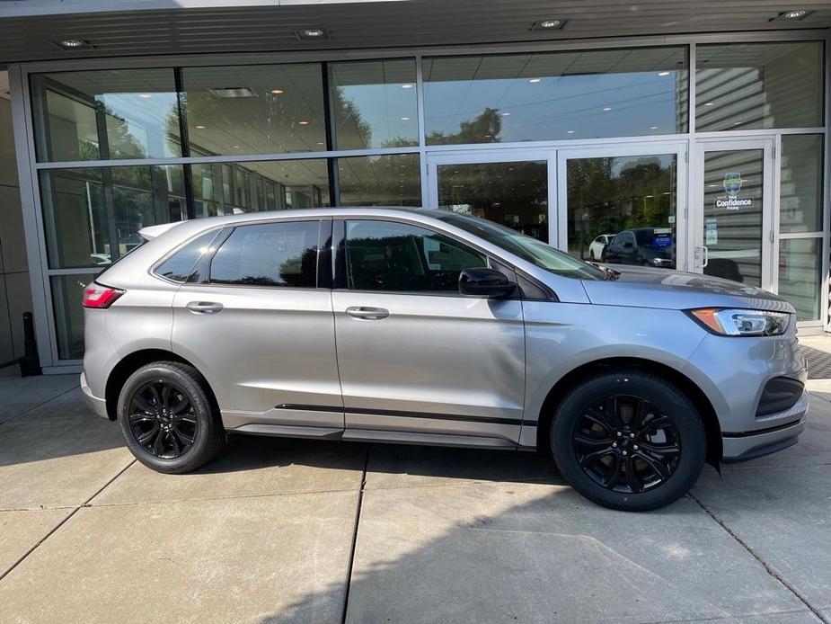new 2024 Ford Edge car, priced at $41,326