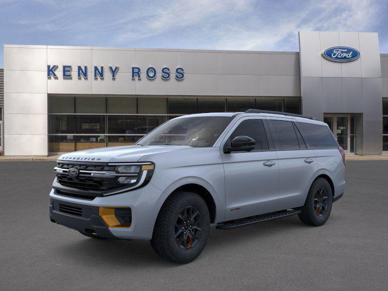 new 2025 Ford Expedition car, priced at $85,875