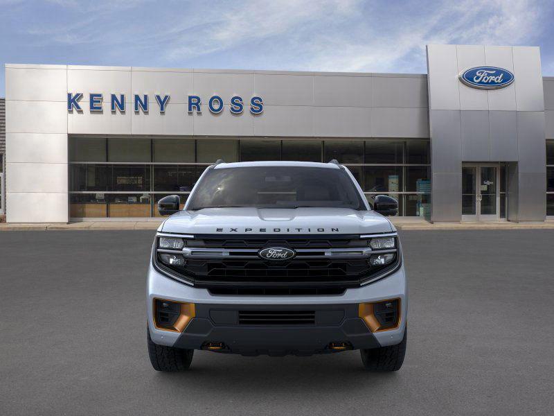 new 2025 Ford Expedition car, priced at $85,875