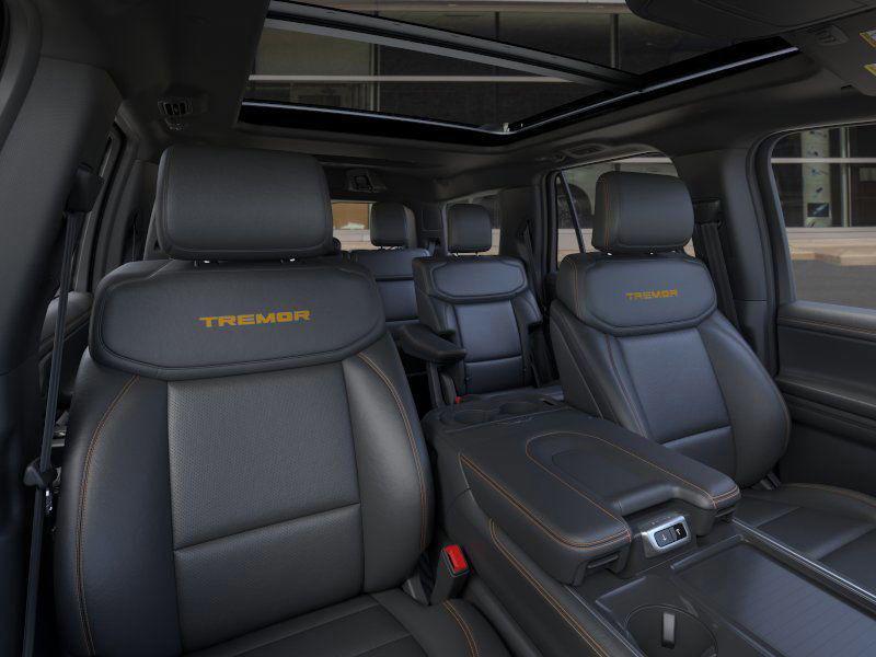 new 2025 Ford Expedition car, priced at $85,875