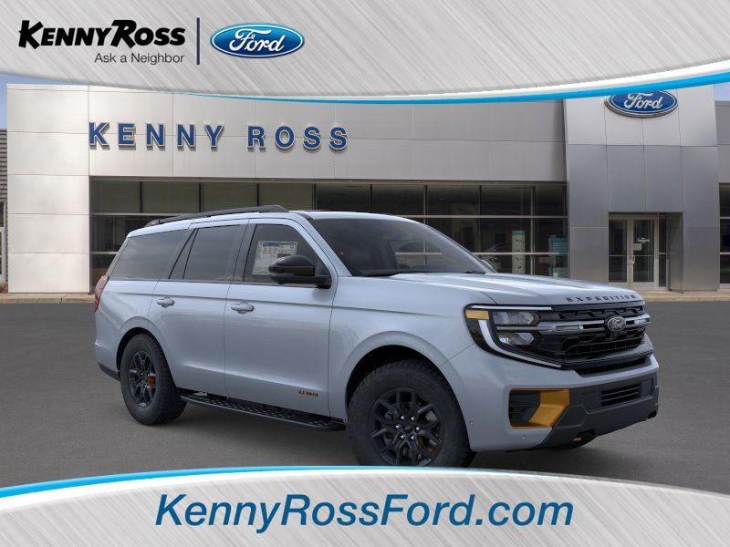 new 2025 Ford Expedition car, priced at $85,875