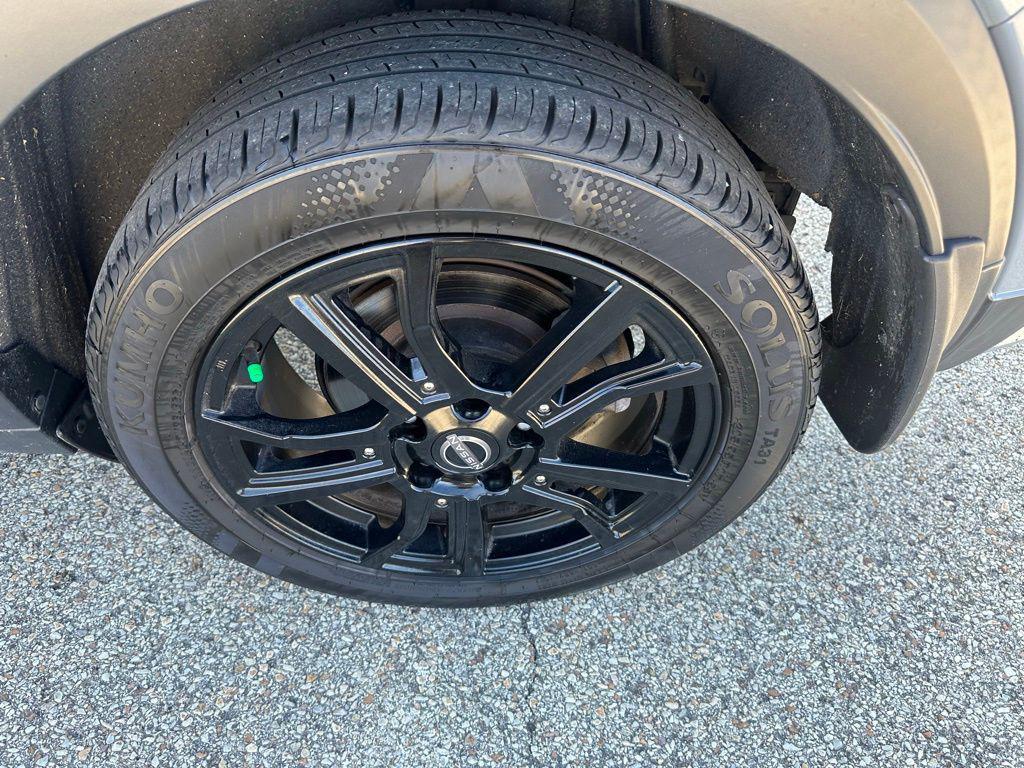 used 2023 Nissan Kicks car, priced at $18,499