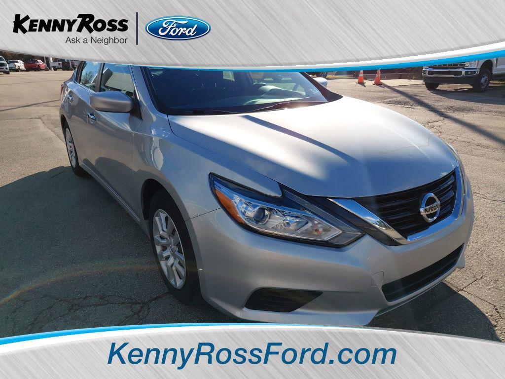 new 2018 Nissan Altima car