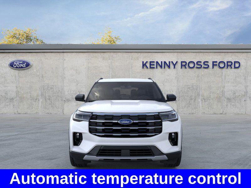 new 2025 Ford Explorer car, priced at $47,422