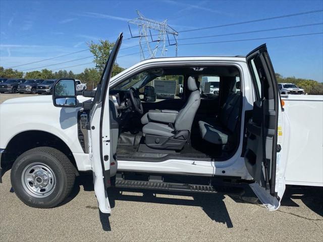 new 2024 Ford F-250 car, priced at $58,999