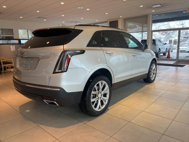 used 2020 Cadillac XT5 car, priced at $26,999