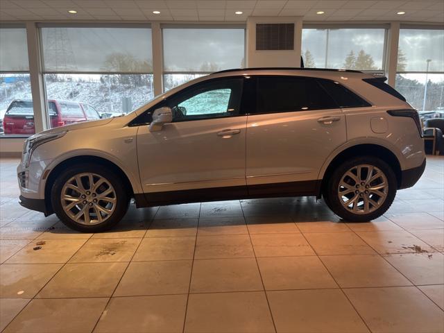 used 2020 Cadillac XT5 car, priced at $26,999