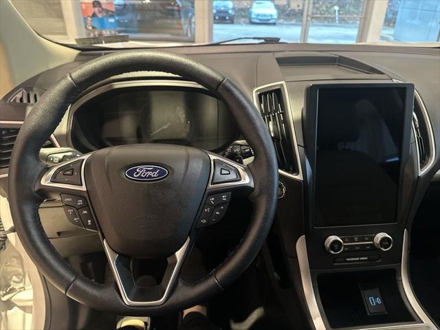 used 2024 Ford Edge car, priced at $28,459