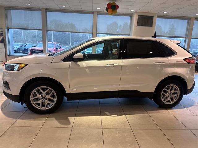 used 2024 Ford Edge car, priced at $28,459