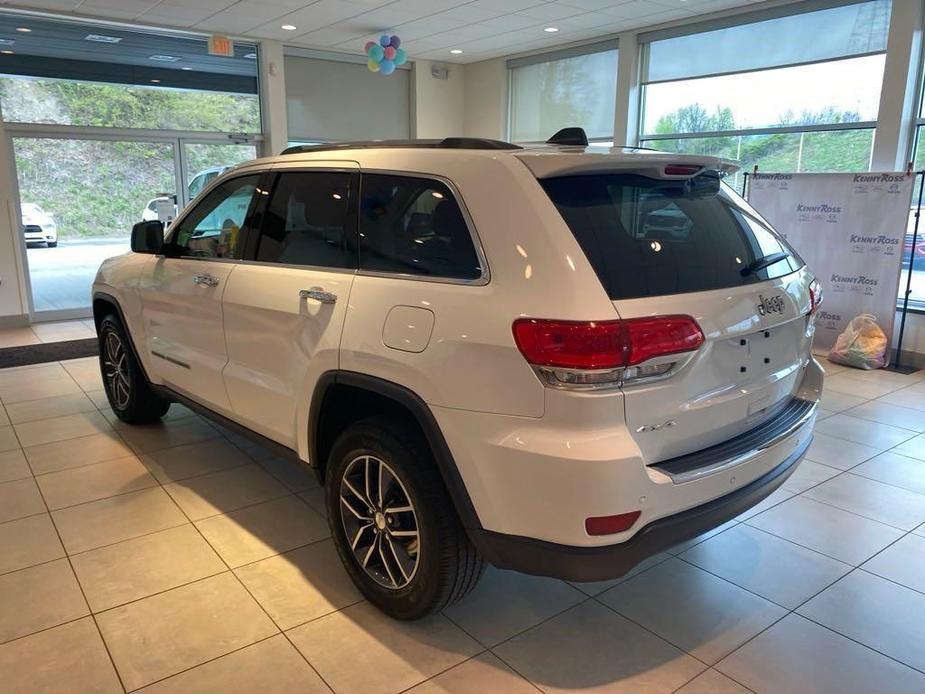 used 2018 Jeep Grand Cherokee car, priced at $22,223