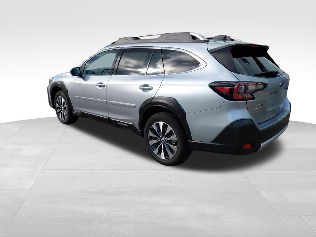 used 2024 Subaru Outback car, priced at $32,928