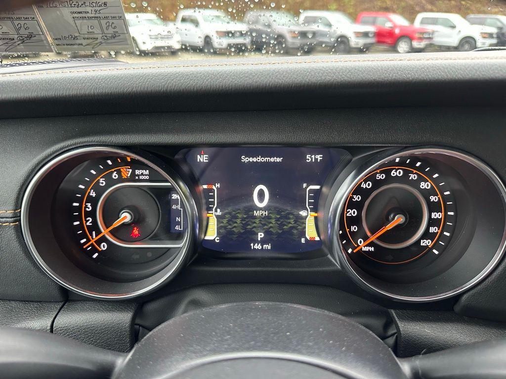 used 2022 Jeep Gladiator car, priced at $40,114