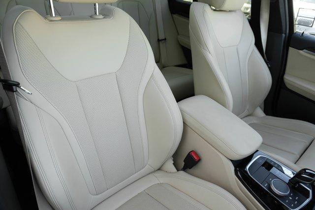 used 2022 BMW X3 car, priced at $34,991