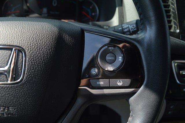 used 2021 Honda Pilot car, priced at $32,895