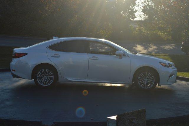 used 2016 Lexus ES 350 car, priced at $19,345