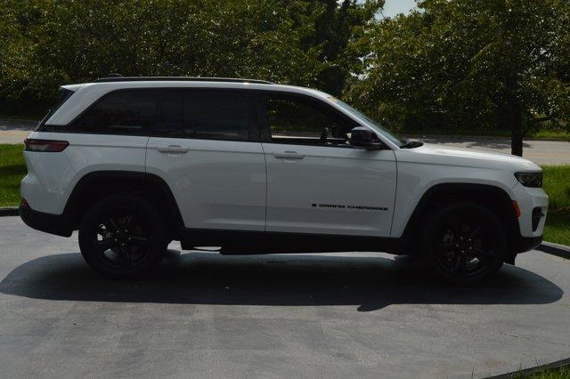 used 2023 Jeep Grand Cherokee car, priced at $29,995