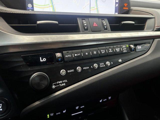 used 2019 Lexus ES 350 car, priced at $31,991