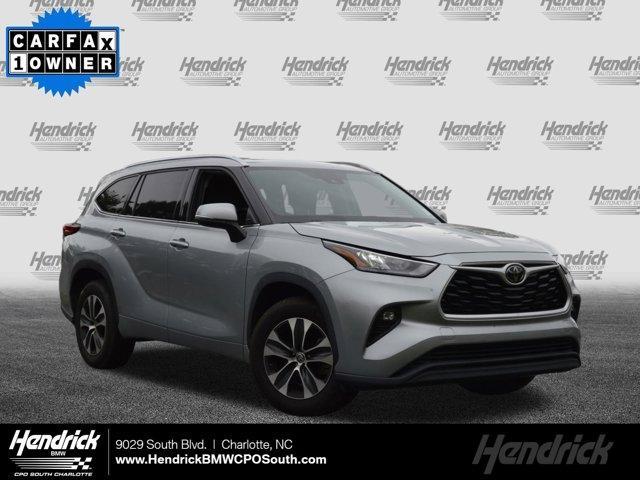 used 2020 Toyota Highlander car, priced at $25,991