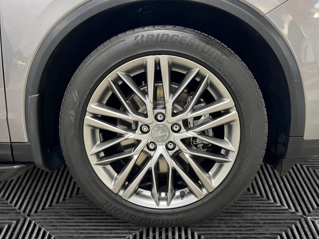 used 2022 Acura MDX car, priced at $38,500