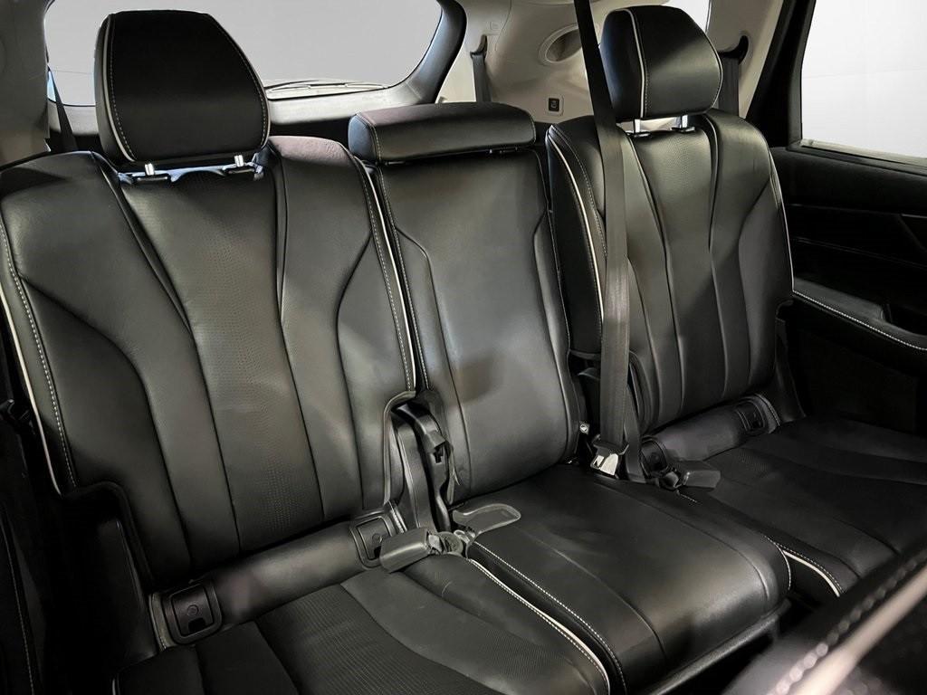 used 2022 Acura MDX car, priced at $38,500