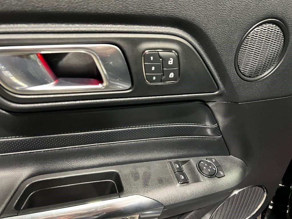 used 2019 Ford Mustang car