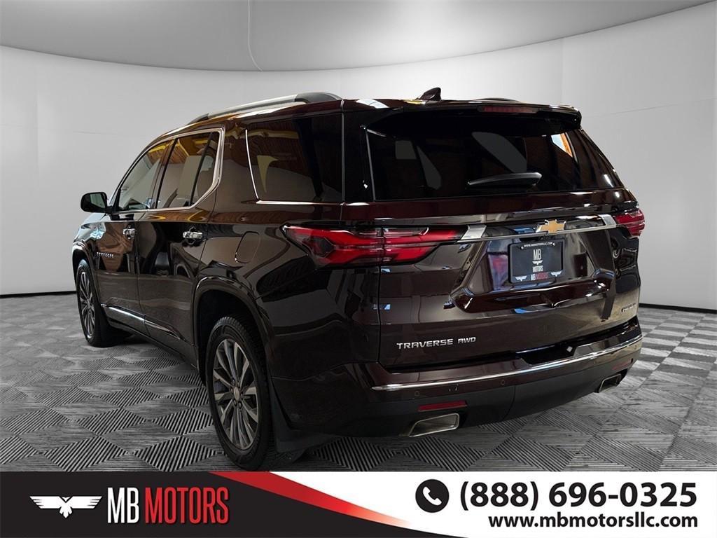 used 2023 Chevrolet Traverse car, priced at $31,300