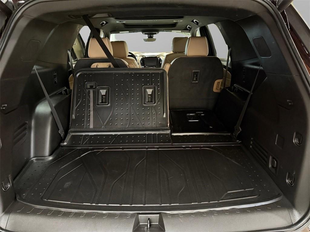 used 2023 Chevrolet Traverse car, priced at $31,300