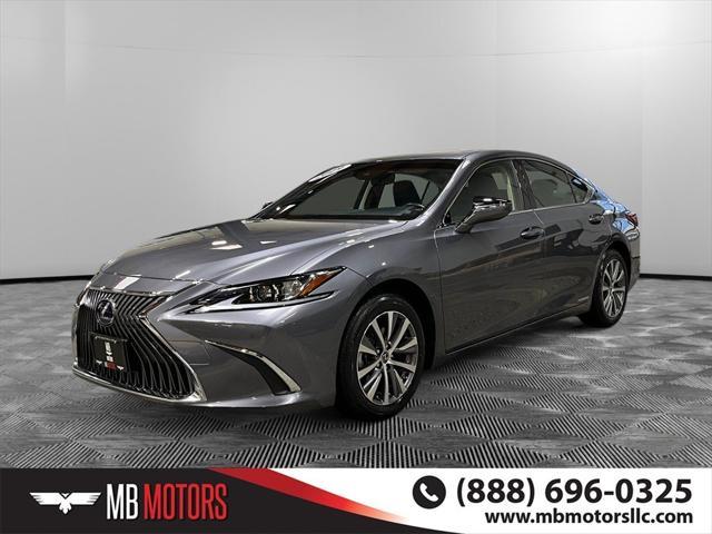 used 2019 Lexus ES 300h car, priced at $34,995