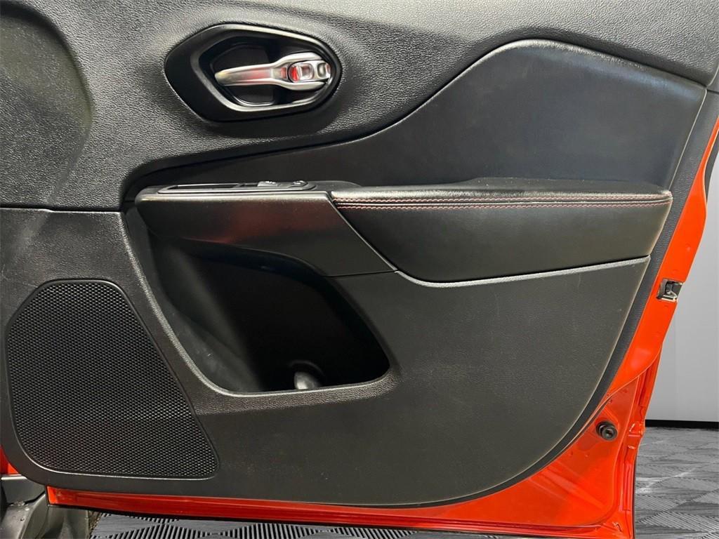 used 2021 Jeep Cherokee car, priced at $19,500