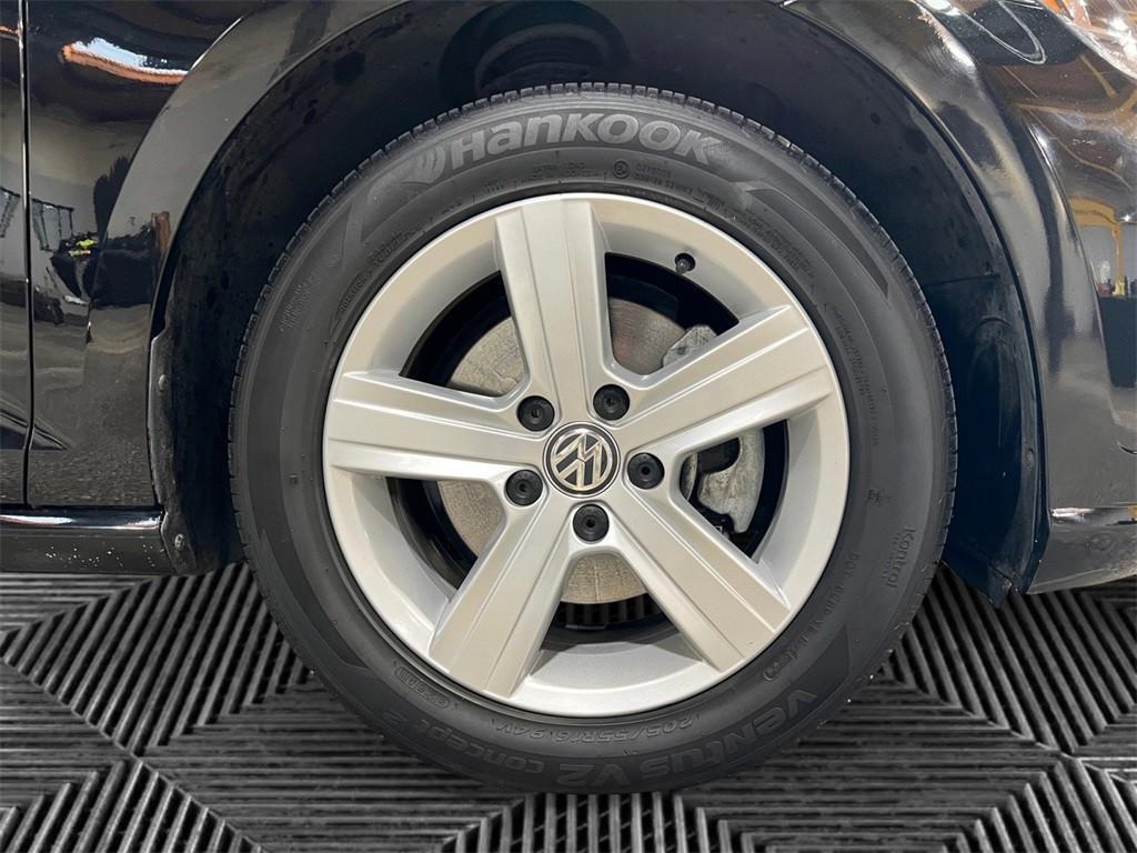 used 2018 Volkswagen Golf SportWagen car, priced at $16,500