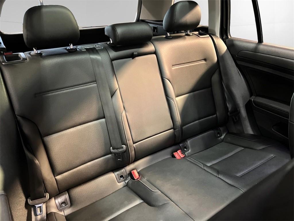 used 2018 Volkswagen Golf SportWagen car, priced at $16,500