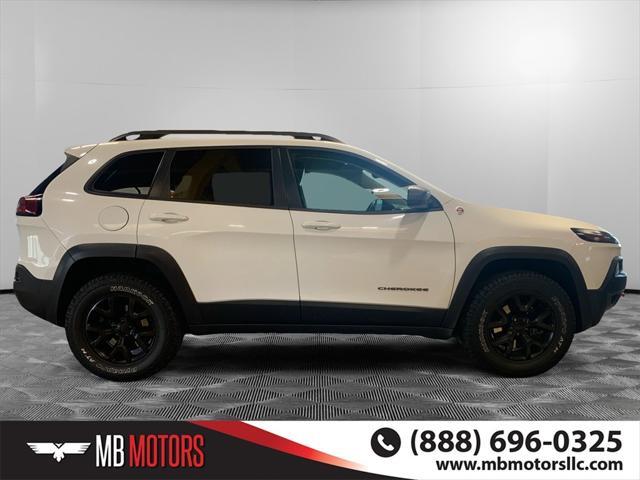 used 2014 Jeep Cherokee car, priced at $12,500