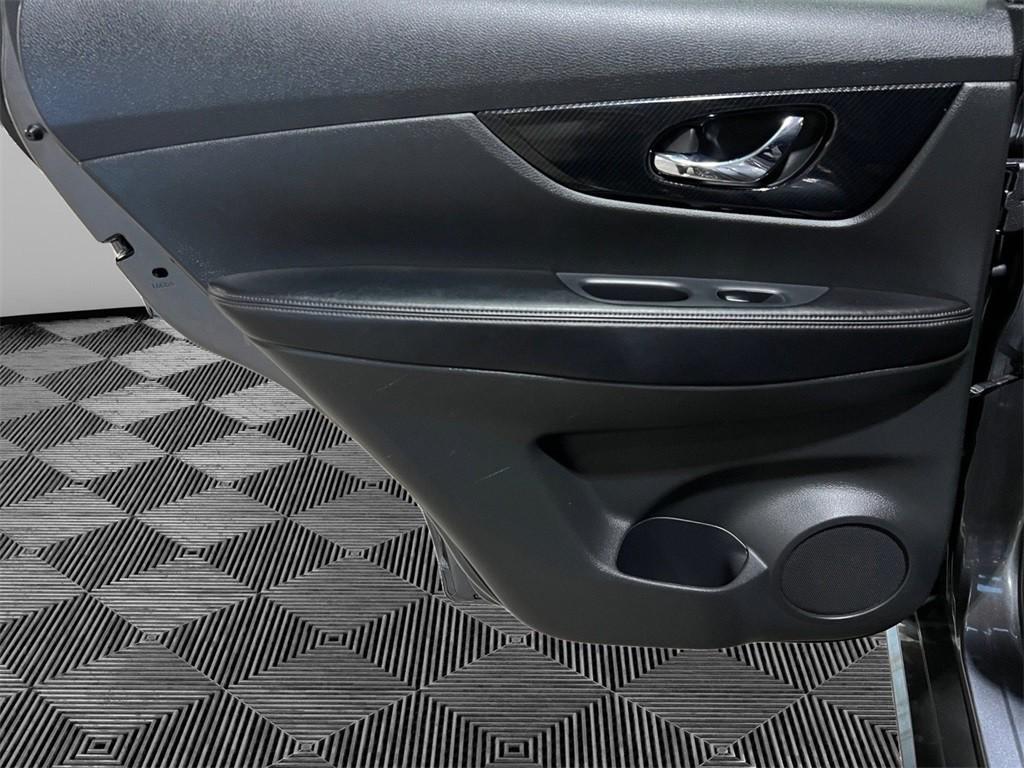 used 2018 Nissan Rogue car, priced at $17,998